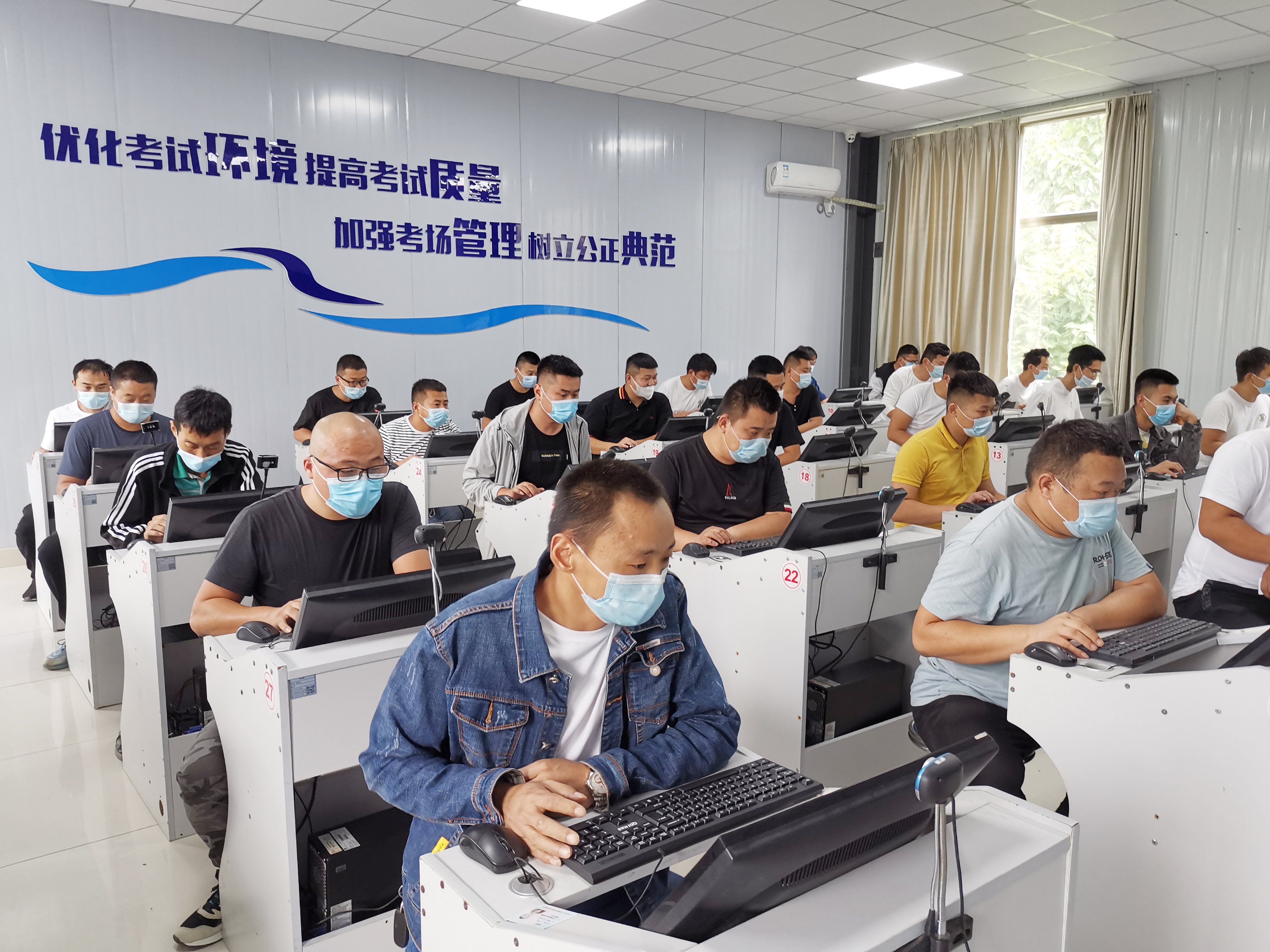 【濟寧大運河駕?！狂{照拿到手了，您是不是還缺個上崗證？(圖4)