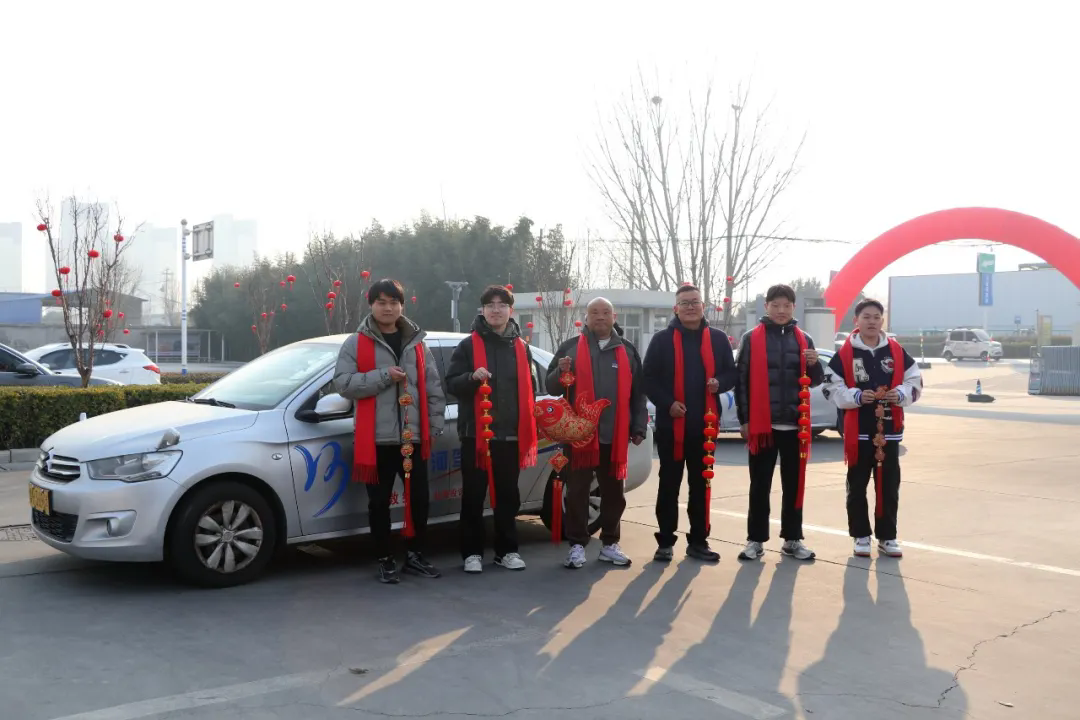 新春快樂，蛇年大吉！濟寧大運河駕校給您拜年啦！(圖3)