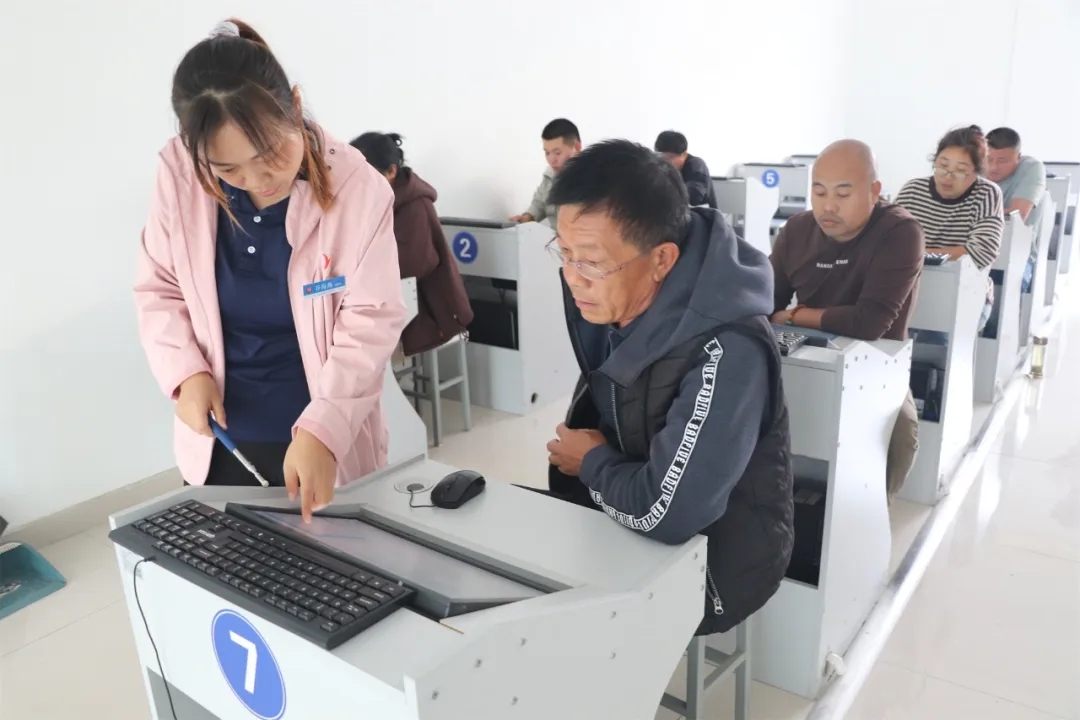 選擇“VIP易學(xué)班”，暢享駕考無憂體驗！(圖1)