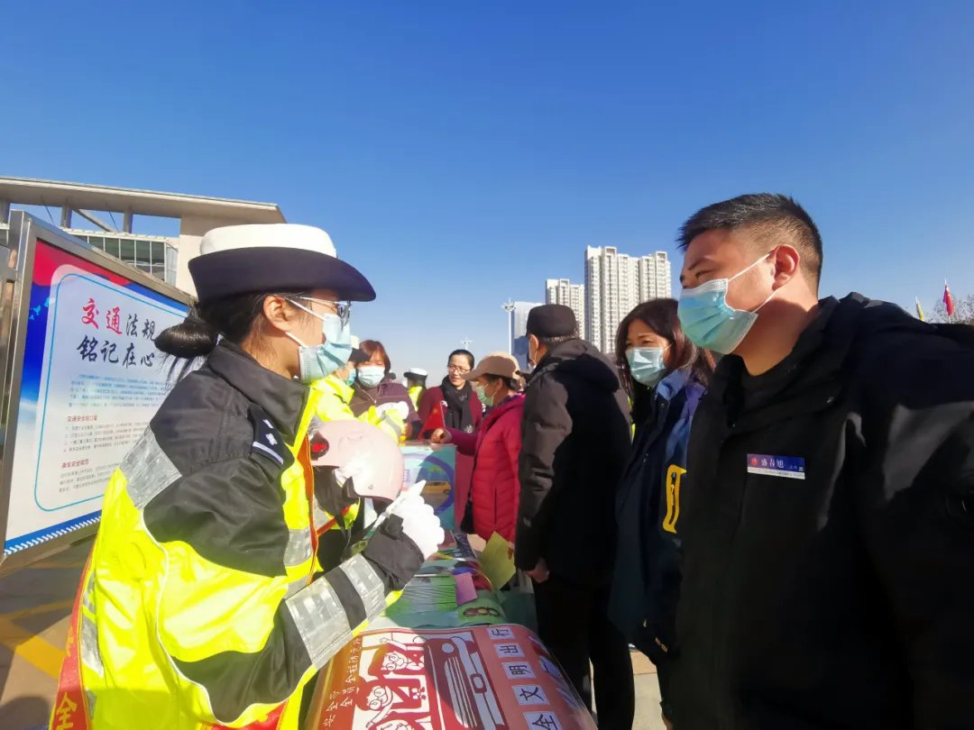 【濟寧大運河駕?！康谑畟€“全國交通安全日”，我們在行動！(圖5)